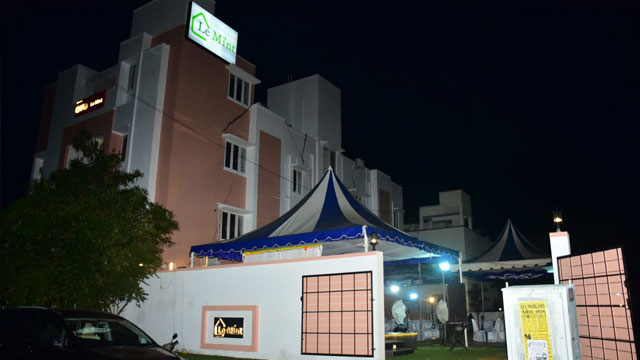 Lush Lawn and Premium Outdoor Event Venue