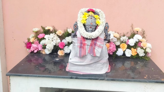 Lush Lawn and Premium Outdoor Event Venue