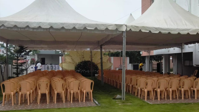 Lush Lawn and Premium Outdoor Event Venue